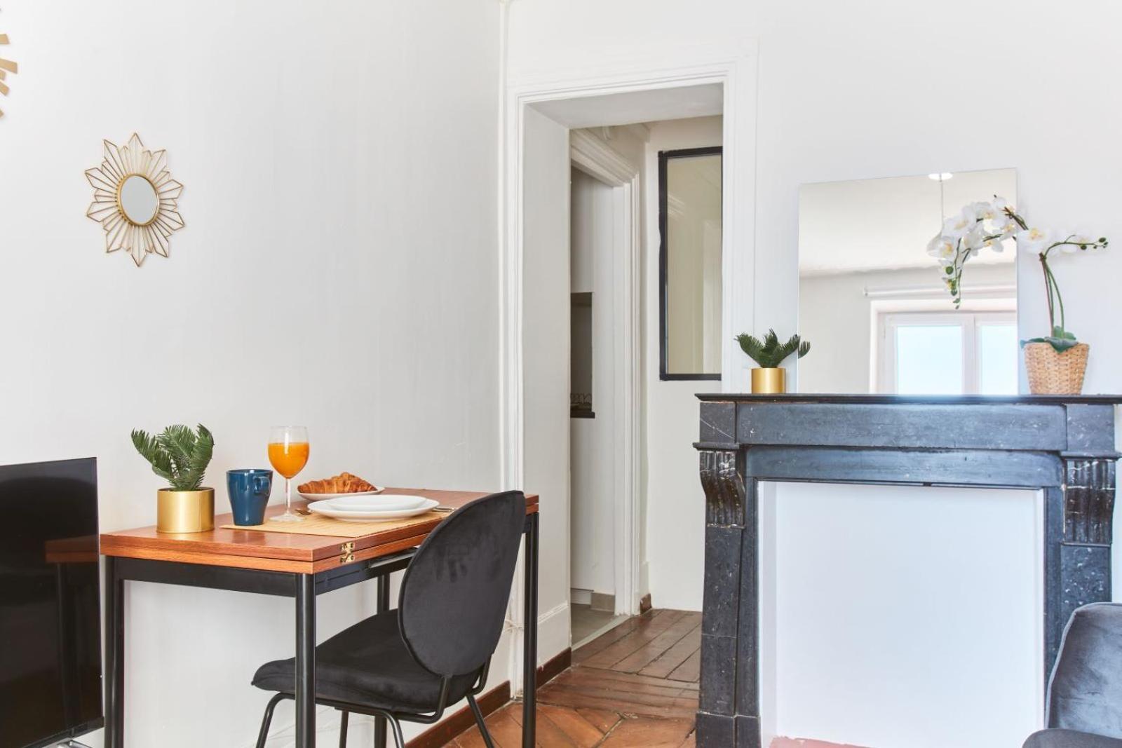 Cosy Montmartre 2Br Leilighet Paris Eksteriør bilde